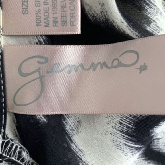 Gemma Women’s Sz Medium Black Abstract Design  100% Silk Scoop Neck Mini Dress - Picture 7 of 10